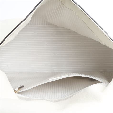 borsa leggera fendi